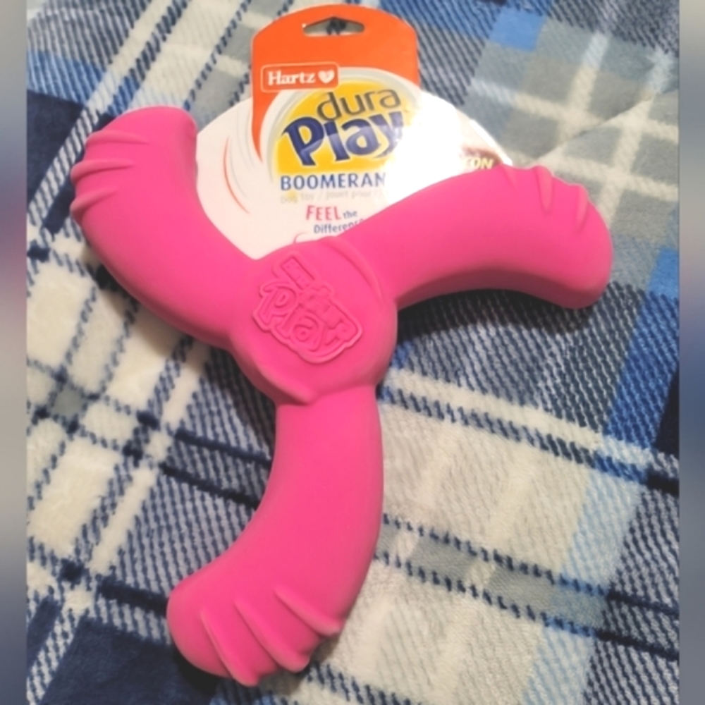 NWT Hartz Dura Play Boomerang Dog Toy Bacon Scented